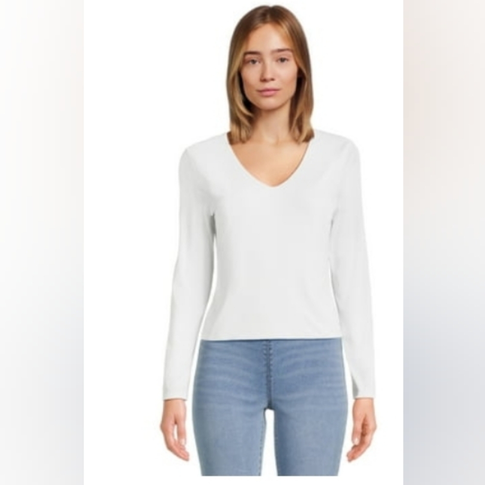 Women's White V-Neck Long Sleeve Top